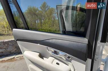 Внедорожник / Кроссовер Volvo XC90 2020 в 