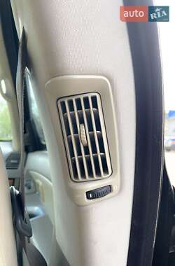 Внедорожник / Кроссовер Volvo XC90 2004 в 