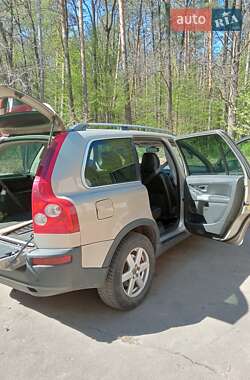 Внедорожник / Кроссовер Volvo XC90 2003 в 