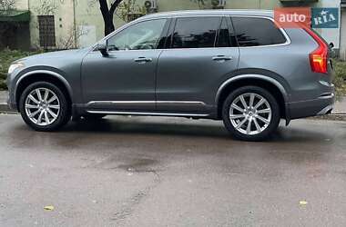 Внедорожник / Кроссовер Volvo XC90 2018 в 