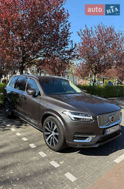 Внедорожник / Кроссовер Volvo XC90 2024 в 