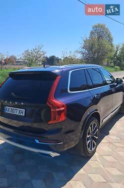 Позашляховик / Кросовер Volvo XC90 2016 в 