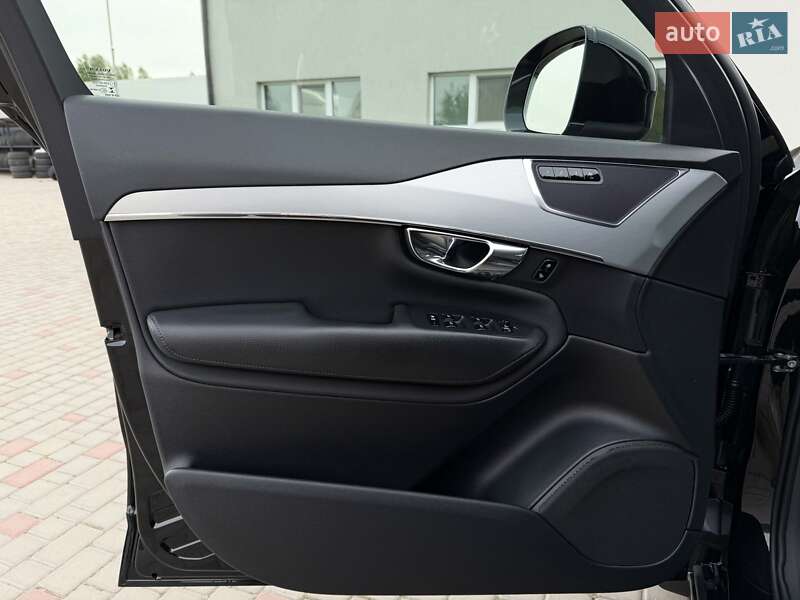 Позашляховик / Кросовер Volvo XC90 2016 в Луцьку