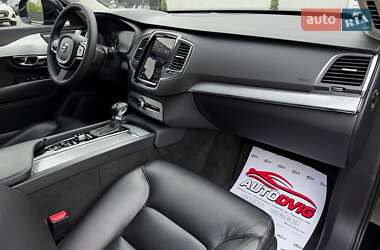 Внедорожник / Кроссовер Volvo XC90 2016 в 