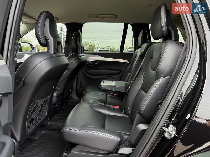 Позашляховик / Кросовер Volvo XC90 2016 в Луцьку