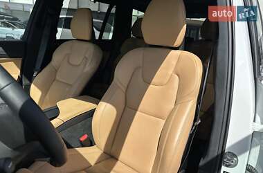 Внедорожник / Кроссовер Volvo XC90 2023 в 