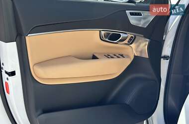 Внедорожник / Кроссовер Volvo XC90 2023 в 