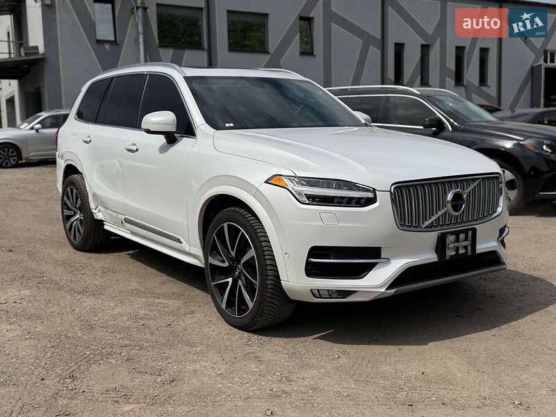 Volvo XC90 2019