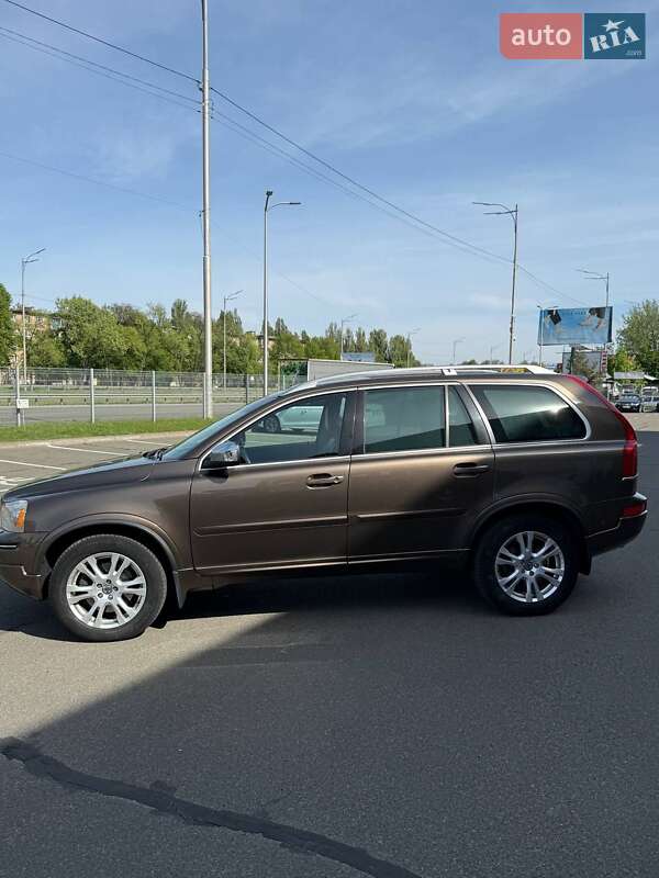 Позашляховик / Кросовер Volvo XC90 2013 в Києві
