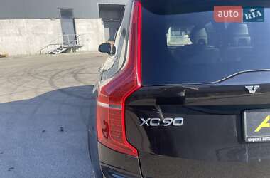 Внедорожник / Кроссовер Volvo XC90 2015 в 