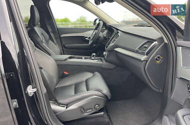 Позашляховик / Кросовер Volvo XC90 2022 в 