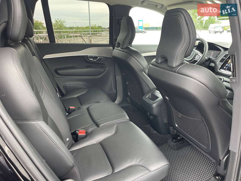 Внедорожник / Кроссовер Volvo XC90 2022 в Киеве