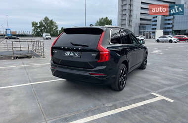Позашляховик / Кросовер Volvo XC90 2022 в 