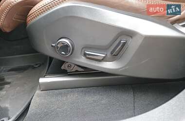 Позашляховик / Кросовер Volvo XC90 2020 в 
