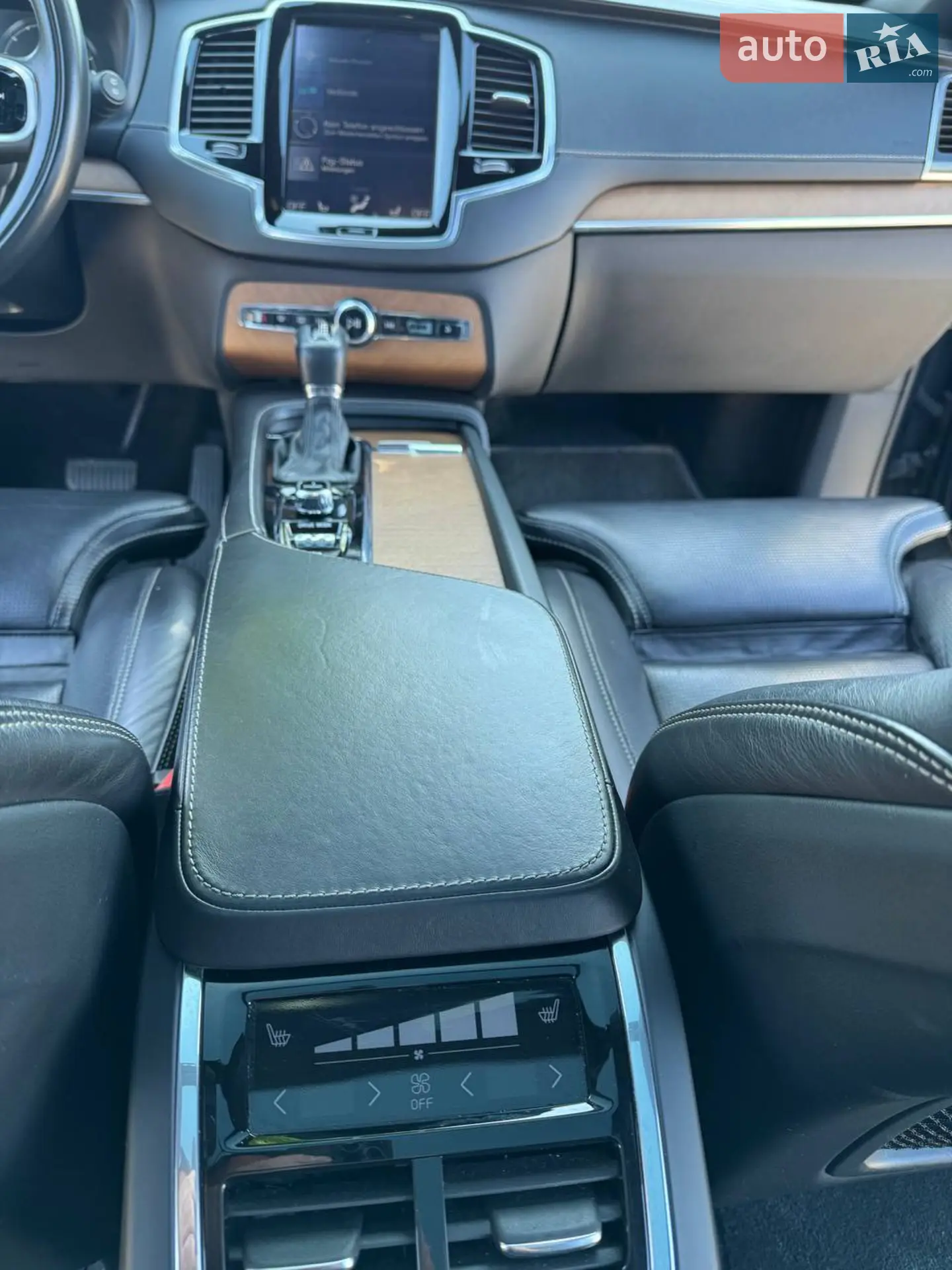 2016 Volvo XC90 - мініатюра 17
