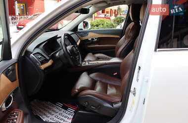 Внедорожник / Кроссовер Volvo XC90 2018 в 