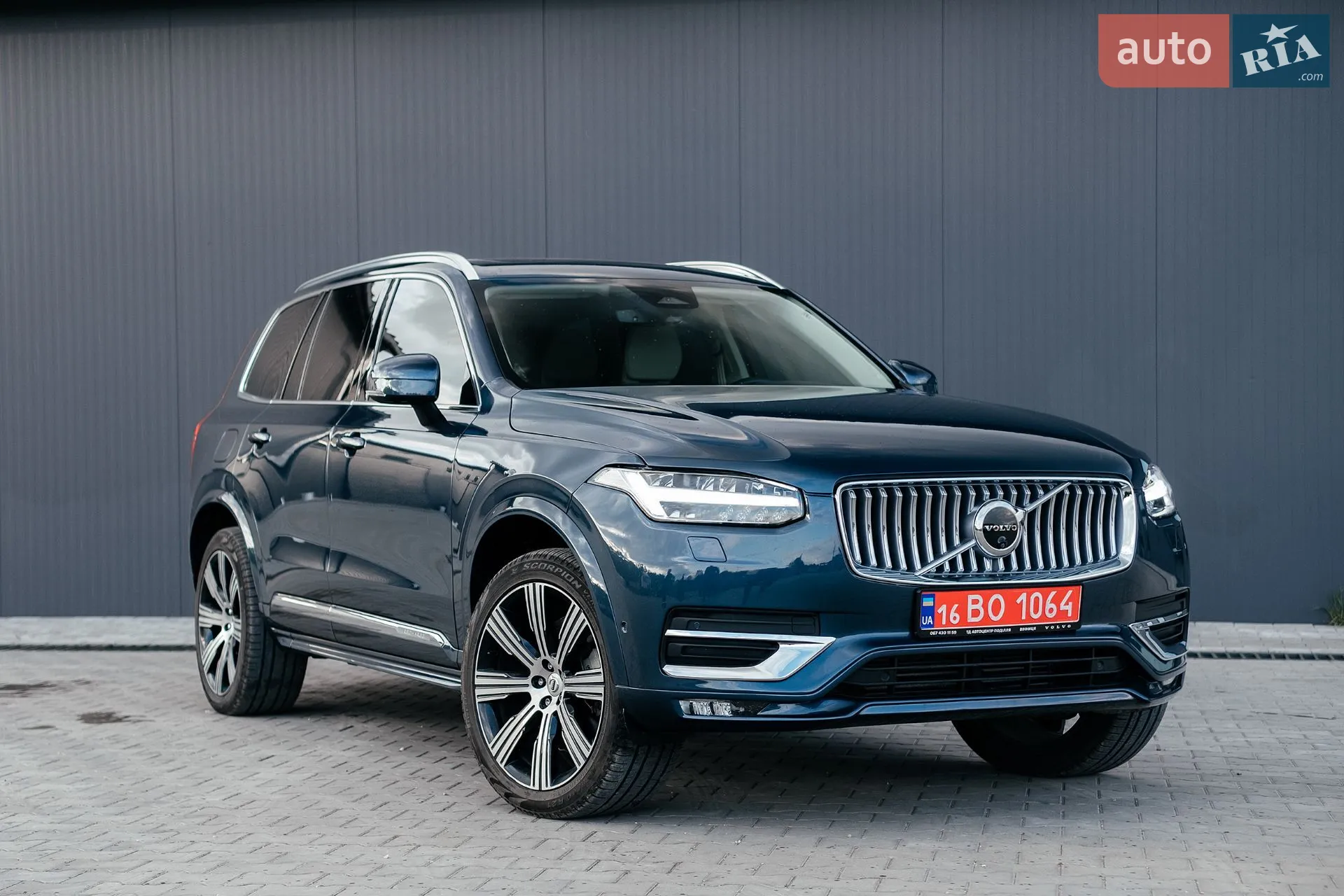 2022 Volvo XC90 - фото 1