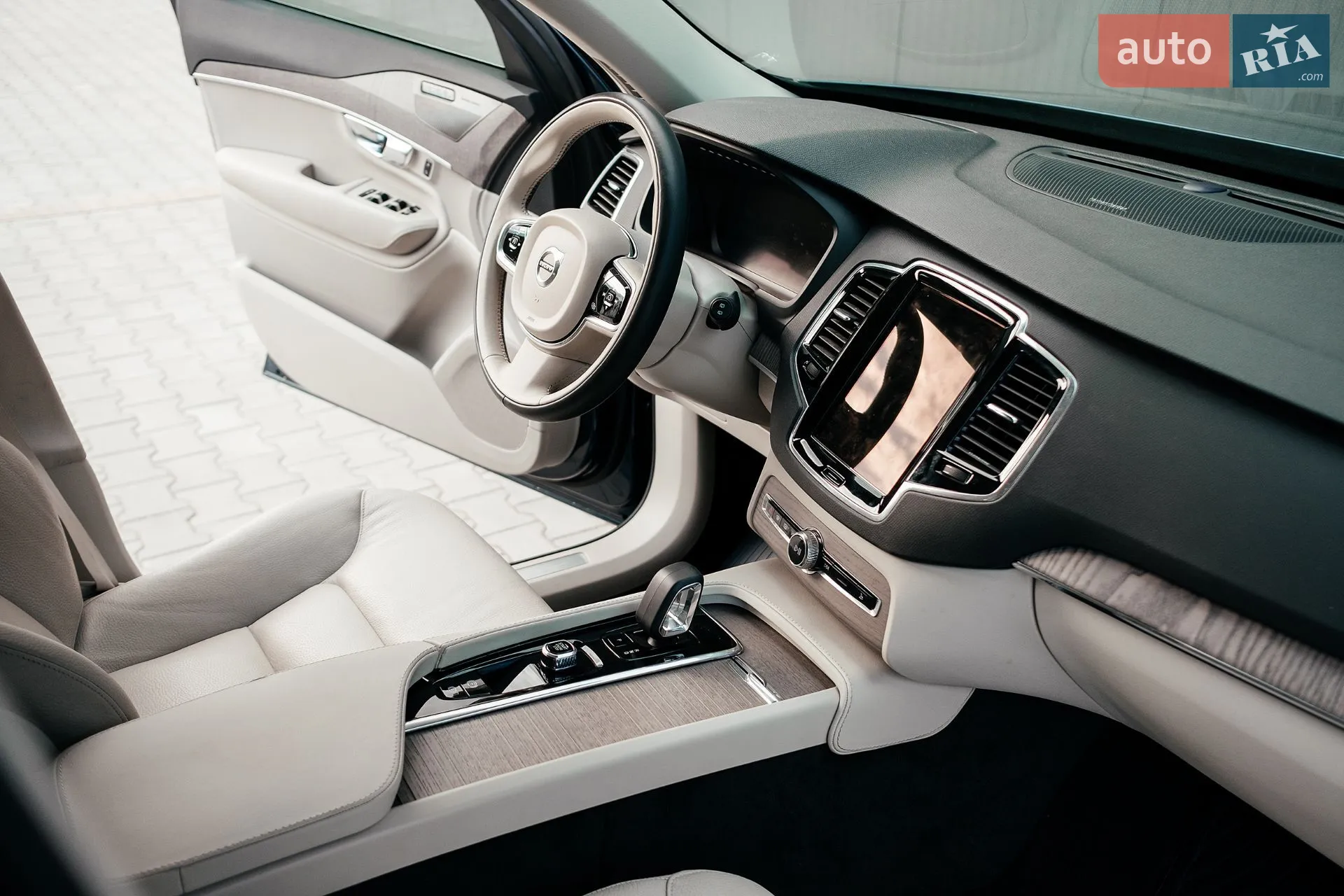 2022 Volvo XC90 - мініатюра 33
