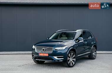 Внедорожник / Кроссовер Volvo XC90 2022 в 