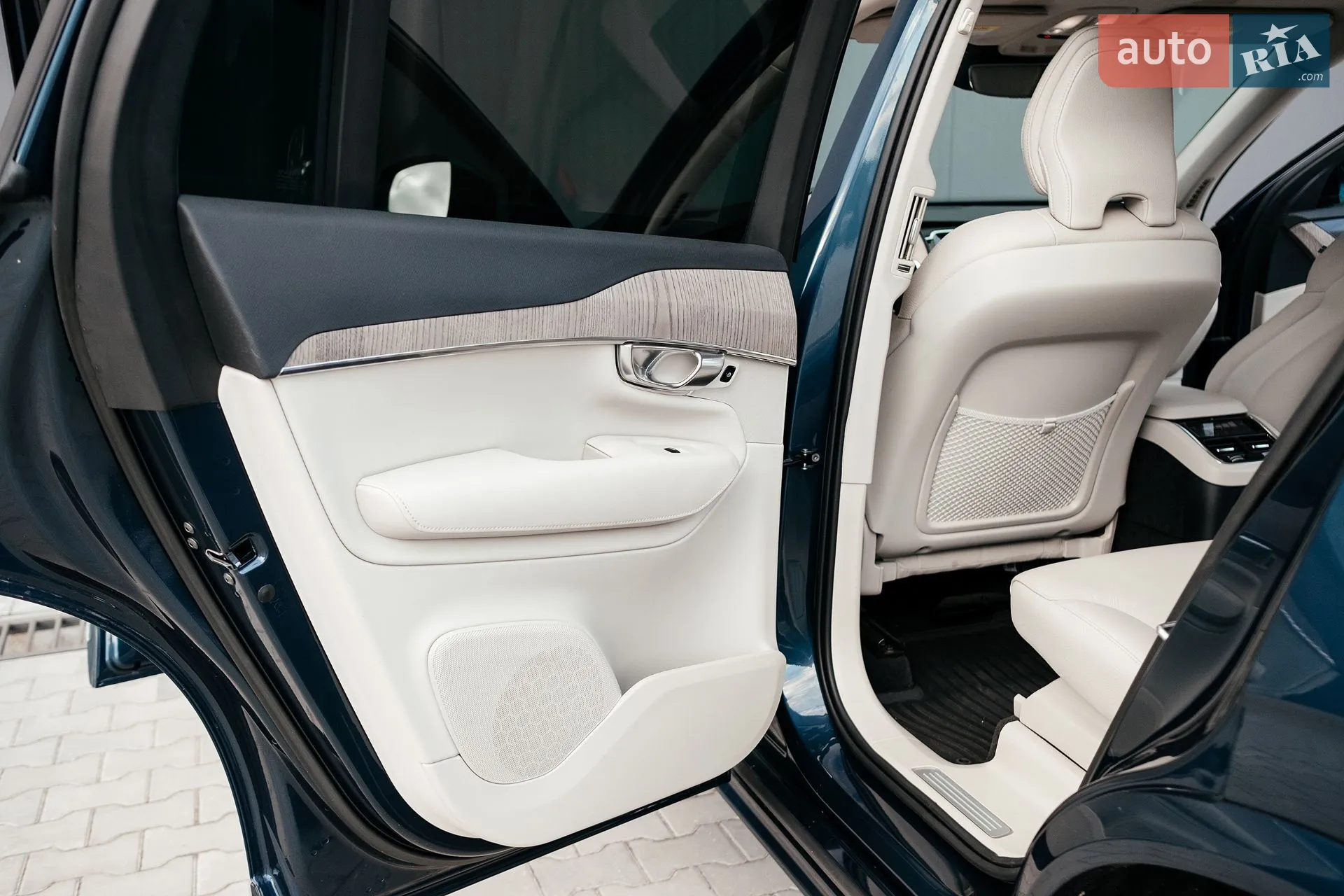 2022 Volvo XC90 - мініатюра 173