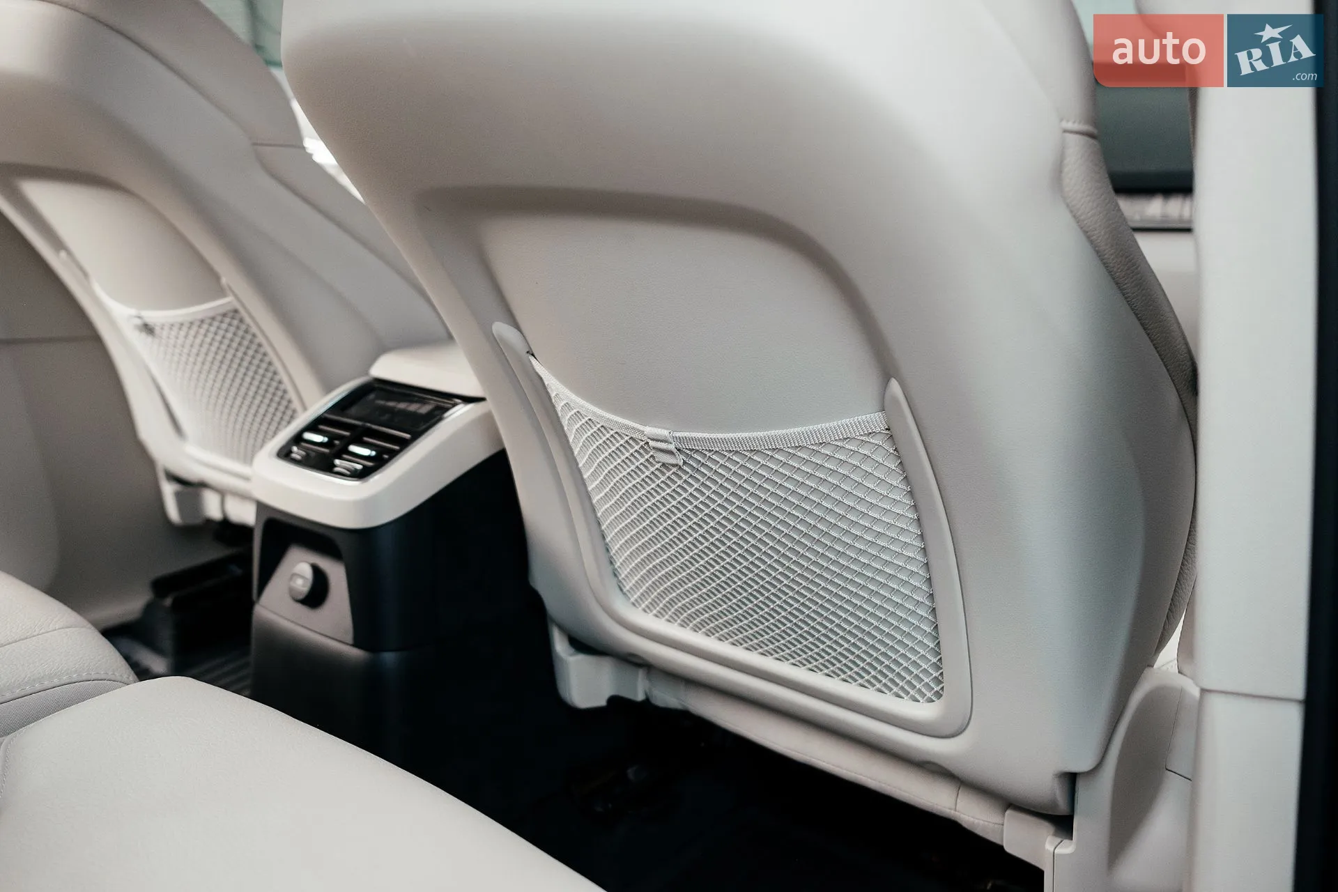2022 Volvo XC90 - мініатюра 228