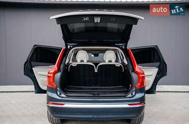 Внедорожник / Кроссовер Volvo XC90 2022 в 