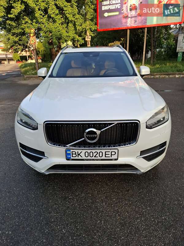 Позашляховик / Кросовер Volvo XC90 2016 в Рівному