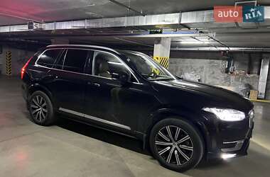 Внедорожник / Кроссовер Volvo XC90 2021 в 