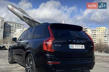 Внедорожник / Кроссовер Volvo XC90 2021 в 