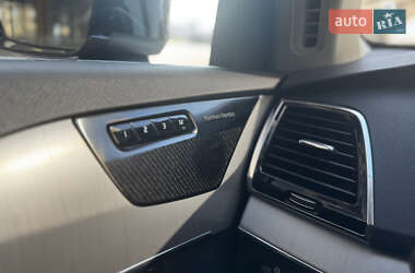 Внедорожник / Кроссовер Volvo XC90 2019 в 