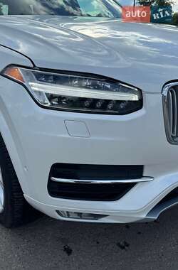 Внедорожник / Кроссовер Volvo XC90 2016 в 