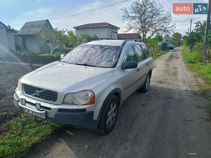 Volvo XC90 2003