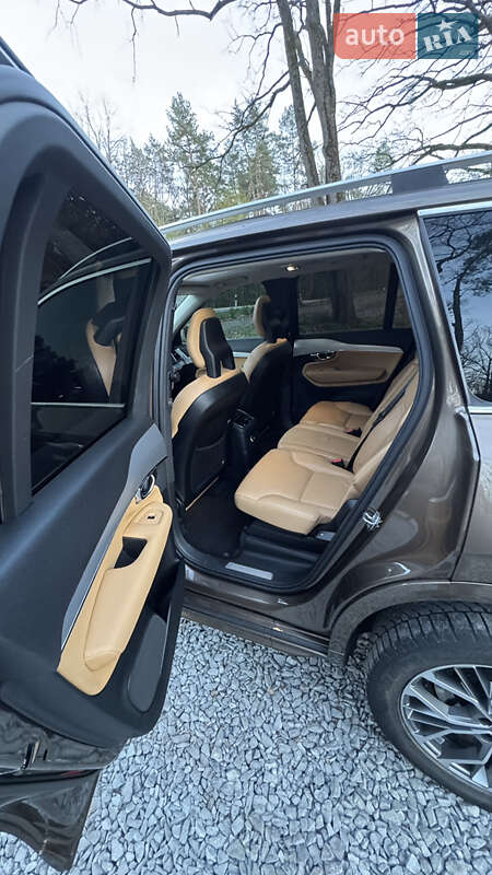 Позашляховик / Кросовер Volvo XC90 2015 в Радивиліві