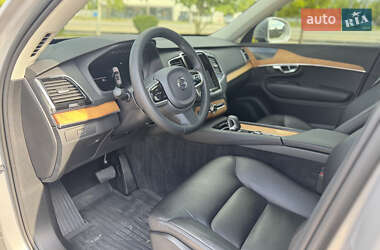 Позашляховик / Кросовер Volvo XC90 2022 в 
