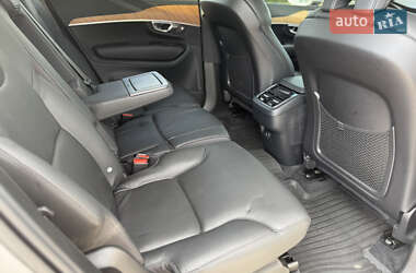 Позашляховик / Кросовер Volvo XC90 2022 в 