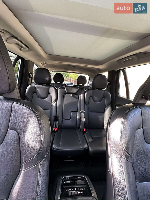 Внедорожник / Кроссовер Volvo XC90 2016 в Перегинском