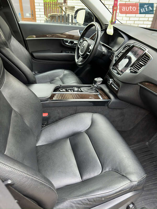 Внедорожник / Кроссовер Volvo XC90 2016 в Перегинском