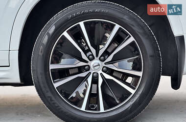 Внедорожник / Кроссовер Volvo XC90 2019 в 