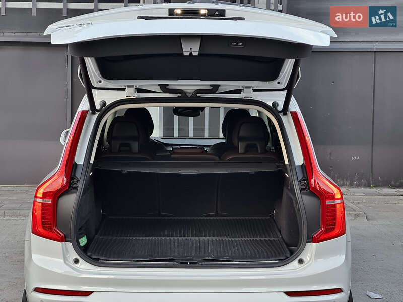 Позашляховик / Кросовер Volvo XC90 2019 в Києві