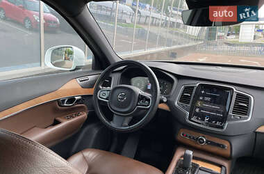 Внедорожник / Кроссовер Volvo XC90 2020 в 