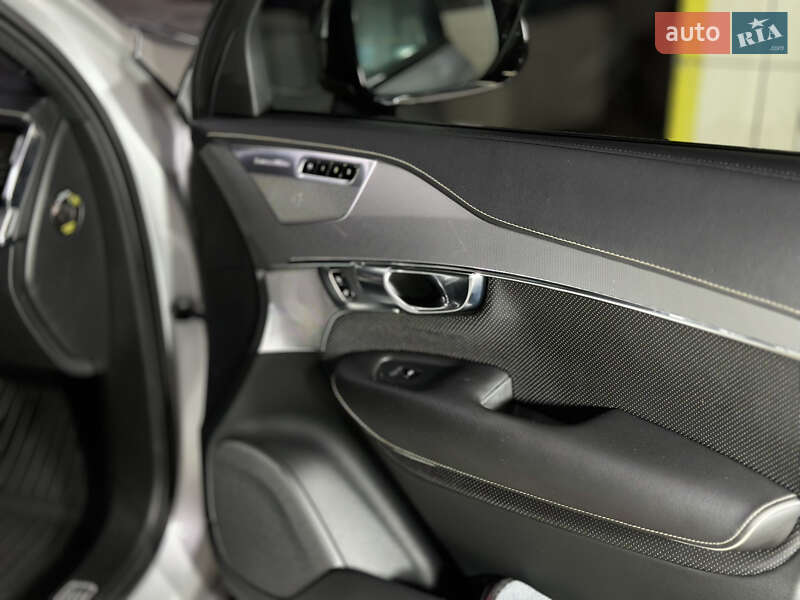 Внедорожник / Кроссовер Volvo XC90 2020 в Киеве фото 41 Внедорожник / Кроссовер Volvo XC90 2020 в Киеве