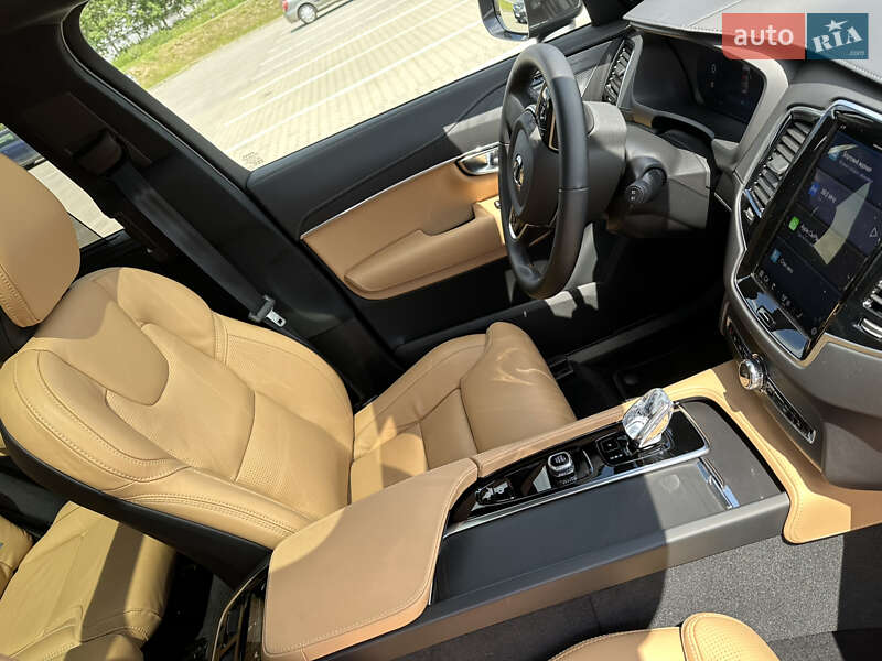 Внедорожник / Кроссовер Volvo XC90 2024 в Ужгороде