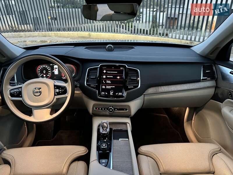 Позашляховик / Кросовер Volvo XC90 2021 в Києві