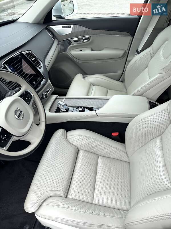 Позашляховик / Кросовер Volvo XC90 2021 в Києві