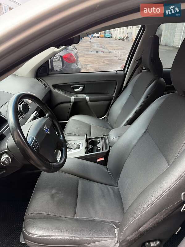 Внедорожник / Кроссовер Volvo XC90 2011 в Борисполе