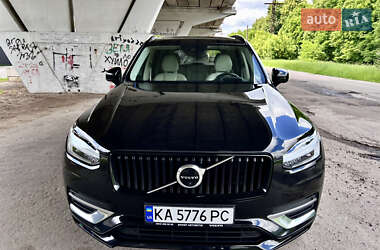 Позашляховик / Кросовер Volvo XC90 2020 в 