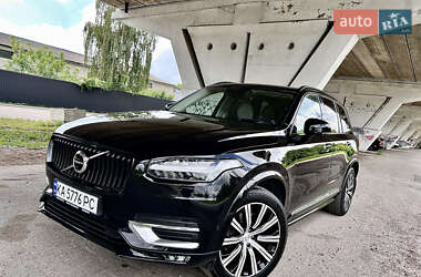 Позашляховик / Кросовер Volvo XC90 2020 в 