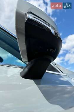 Внедорожник / Кроссовер Volvo XC90 2024 в 
