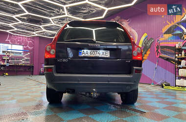 Внедорожник / Кроссовер Volvo XC90 2005 в 