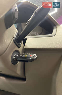 Внедорожник / Кроссовер Volvo XC90 2005 в 